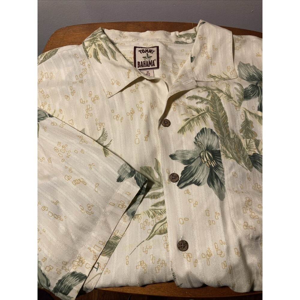 Tommy Bahama XL Mens Multicolor Hawaiian Floral Short Sleeve Button-Up Shirt
